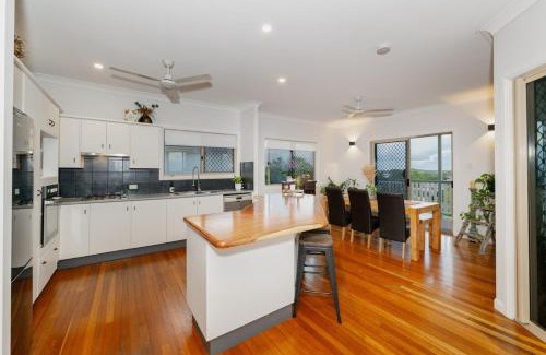 Mount Louisa Apartamento | Hillside Haven - Tranquil Mount Louisa Escape