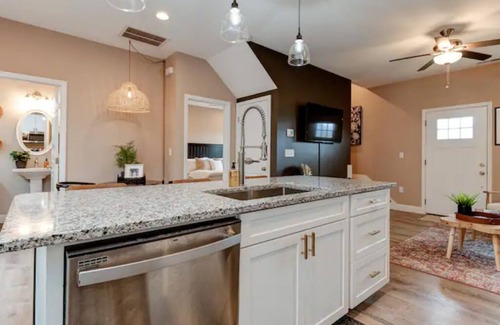 Canton Casa | Hillside Hideaway Boho 3BR Home w Gameroom, Waffle Bar, Gas Fire Pit, Mtn Views!