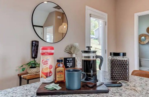 Canton Casa | Hillside Hideaway Boho 3BR Home w Gameroom, Waffle Bar, Gas Fire Pit, Mtn Views!