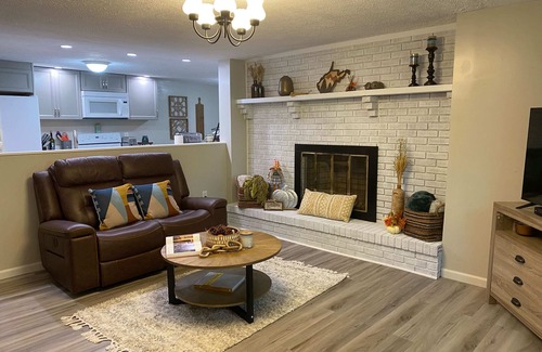 Glen White Casa | Hillside Hideaway-Winterplace and National Park