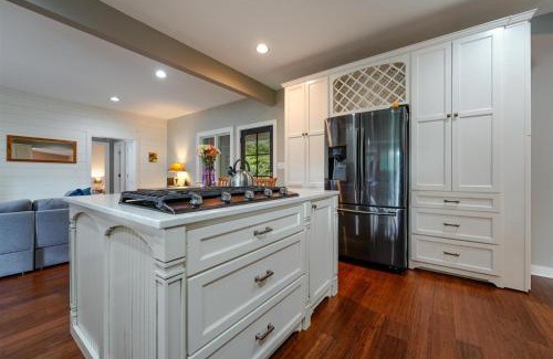 Pisgah Forest Casa | Hillside Hideaway
