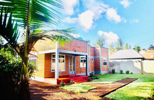 Karatu Casa | Hillside Home-Fully furnished home near Ngorongoro