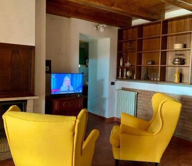 Olevano Romano Casa | Hillside home with fantastic view - 7 beds - only 1h from Rome