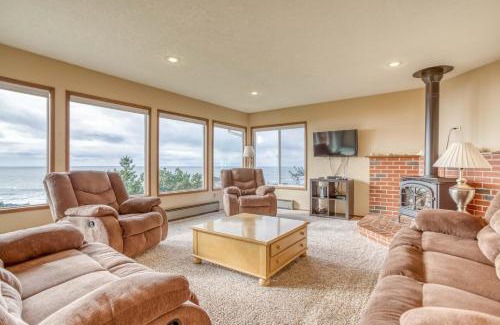 Roads End Casa | Hillside House