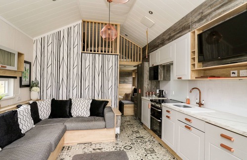 Llandrindod Wells Casa | Hillside Lodge