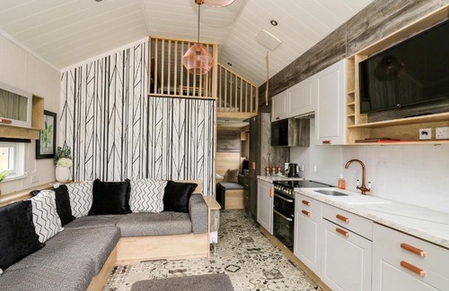 Llandrindod Wells Casa | Hillside Lodge