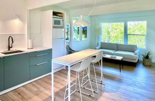 San Rafael Casa | Private Hillside Casita w/ Views, Heated Pool – Between SF & Napa