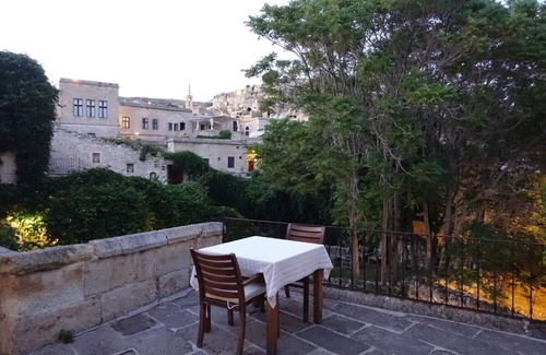 Urgup Casa | Hillside Stone House with Terrace
