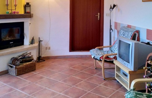 Castelnuovo Belbo Villa | Villa en la ladera con fantásticas vistas al campo Región de Nizza Monferrato