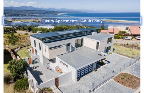 Plettenberg Bay Apartamento | Hilltop Bayview Luxury Apartments