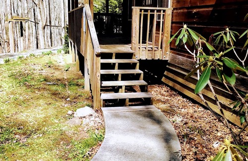 Newland Cabina | Hilltop Cabin