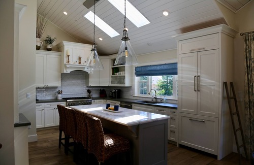 Mount Hamilton Casa | Hilltop Haven in secluded Valley - pet friendly