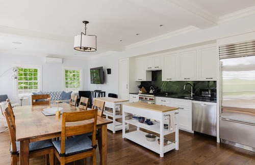 Southfield Casa | Hilltop Hideaway Hot Tub, Views & Nature Trails