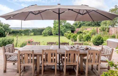 Tenbury Wells Casa | Hilltop House
