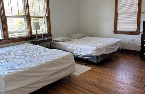 Emporium Cabina | Hilltop Lodge, Elk Viewing, Hunting, Motocross, Quad, Dirt Bike, Trail Riding