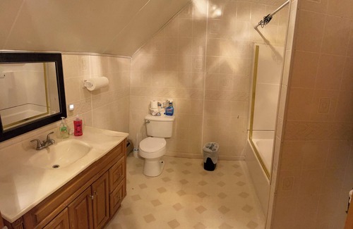 Emporium Cabina | Hilltop Lodge, Elk Viewing, Hunting, Motocross, Quad, Dirt Bike, Trail Riding