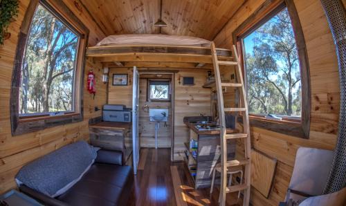 Tallarook Casa | Hilltop Tiny House by Tiny Away