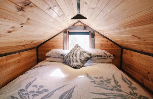 Tallarook Casa | Hilltop Tiny House by Tiny Away