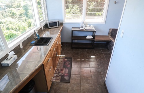 Hilo Casa | Hilltop Vacation Rental