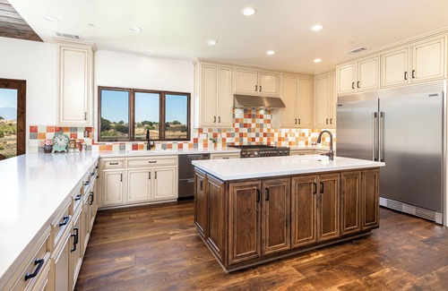 Santa Ynez Casa | Hilltop Villa in Wine Country