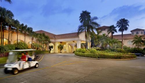 Dongguan City Center Hotel | Hillview Golf Resort Dongguan