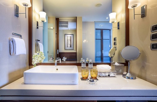 Khlong Toei Nuea Hotel | Hilton Bangkok Grande Asoke