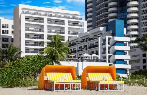 Mid Beach Complejo | Hilton Cabana Miami Beach Resort