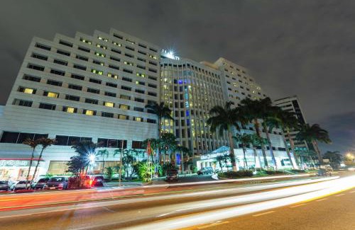Barrio Kennedy Hotel | Hilton Colon Guayaquil Hotel