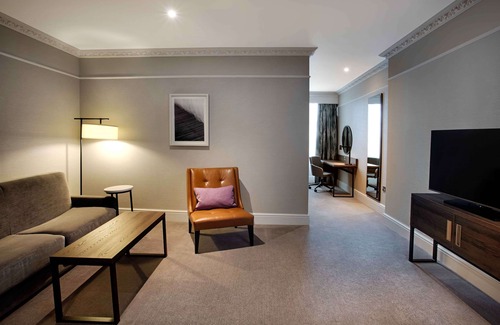 Old Town Hotel | Hilton Edinburgh Carlton