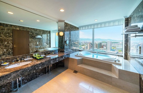 Chuo-ku Hotel | Hilton Fukuoka Sea Hawk