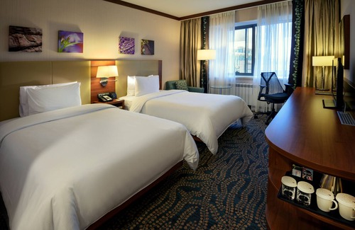 Nur-Sultan Hotel | Hilton Garden Inn Astana