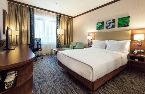 Nur-Sultan Hotel | Hilton Garden Inn Astana