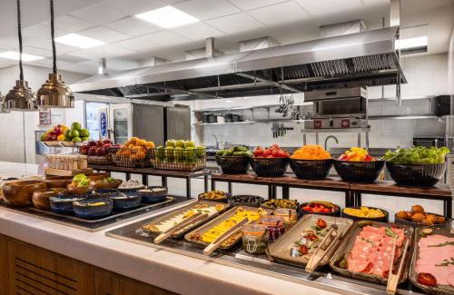 Nasimi Hotel | Hilton Garden Inn Baku