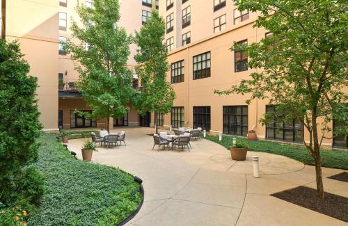 Bloomington Hotel | Hilton Garden Inn Bloomington