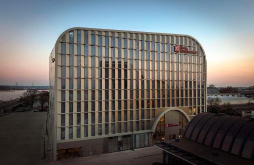 Saint Jean Station District Hotel | Hilton Garden Inn Bordeaux Centre