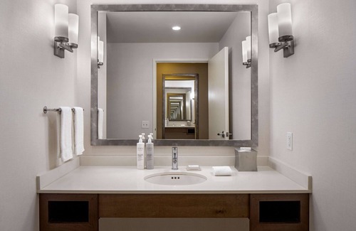 Downtown Dallas Hotel | Hilton Garden Inn Downtown Dallas