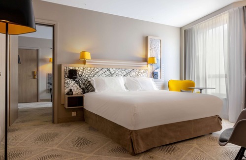 Quartier Atlantis Hotel | Hilton Garden Inn Massy