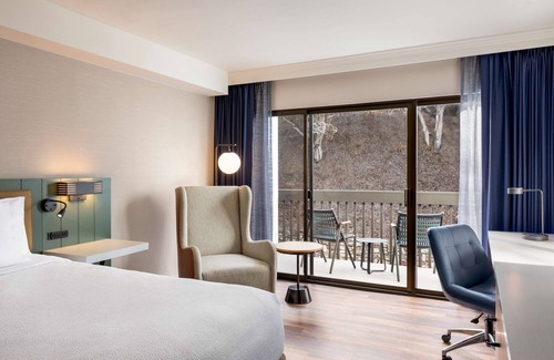Monterey Hotel | Hilton Garden Inn Monterey