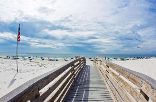Orange Beach Hotel | Hilton Garden Inn Orange Beach
