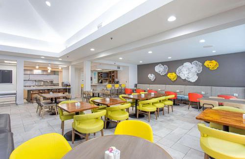 Orange Beach Hotel | Hilton Garden Inn Orange Beach