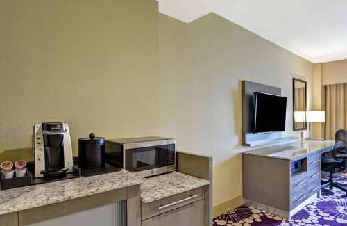 Crabtree Hotel | Hilton Garden Inn Raleigh /Crabtree Valley