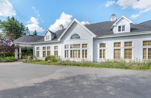 Mont-Tremblant Complejo | Hilton Grand Vacations Club Tremblant Canada