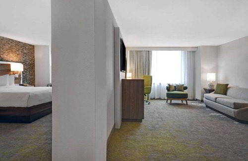 Hasbrouck Heights Hotel | Hilton Hasbrouck Heights/Meadowlands