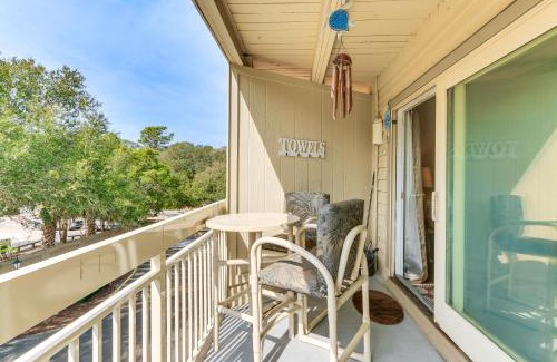 North Forest Beach Apartamento | Hilton Head Island Condo with Coligny Beach Access!