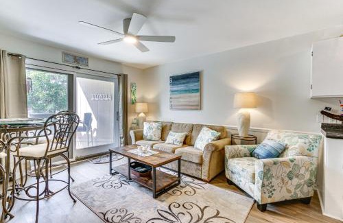 North Forest Beach Apartamento | Hilton Head Island Condo with Coligny Beach Access!