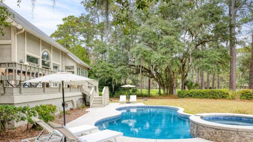Baynard Oaks Casa | Hilton Ivory 15th Hole of Harbourtown Golf Course Private Pool Hot Tub