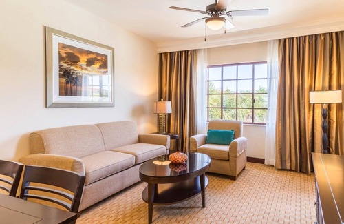 Carlsbad Complejo | Hilton MarBrisa Carlsbad 2 Bedroom Villa - Sleeps 6