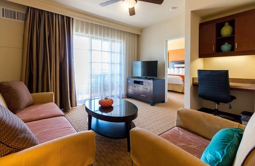Carlsbad Complejo | Hilton MarBrisa Carlsbad 2 Bedroom Villa - Sleeps 6