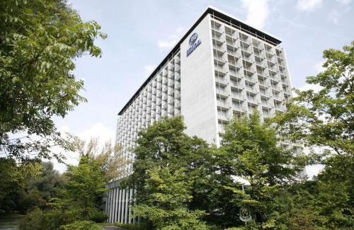 Kleinhesselohe Hotel | Hilton Munich Park