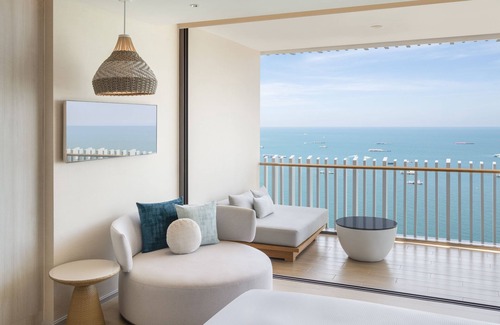 Pattaya Bay Complejo | Hilton Pattaya